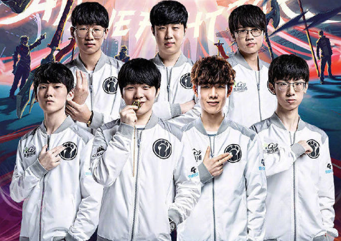 是其他年轻 是其他年轻